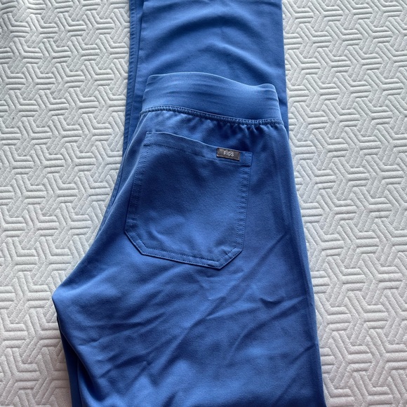 Blue XS figs bottoms (straight) - Picture 3 of 3
